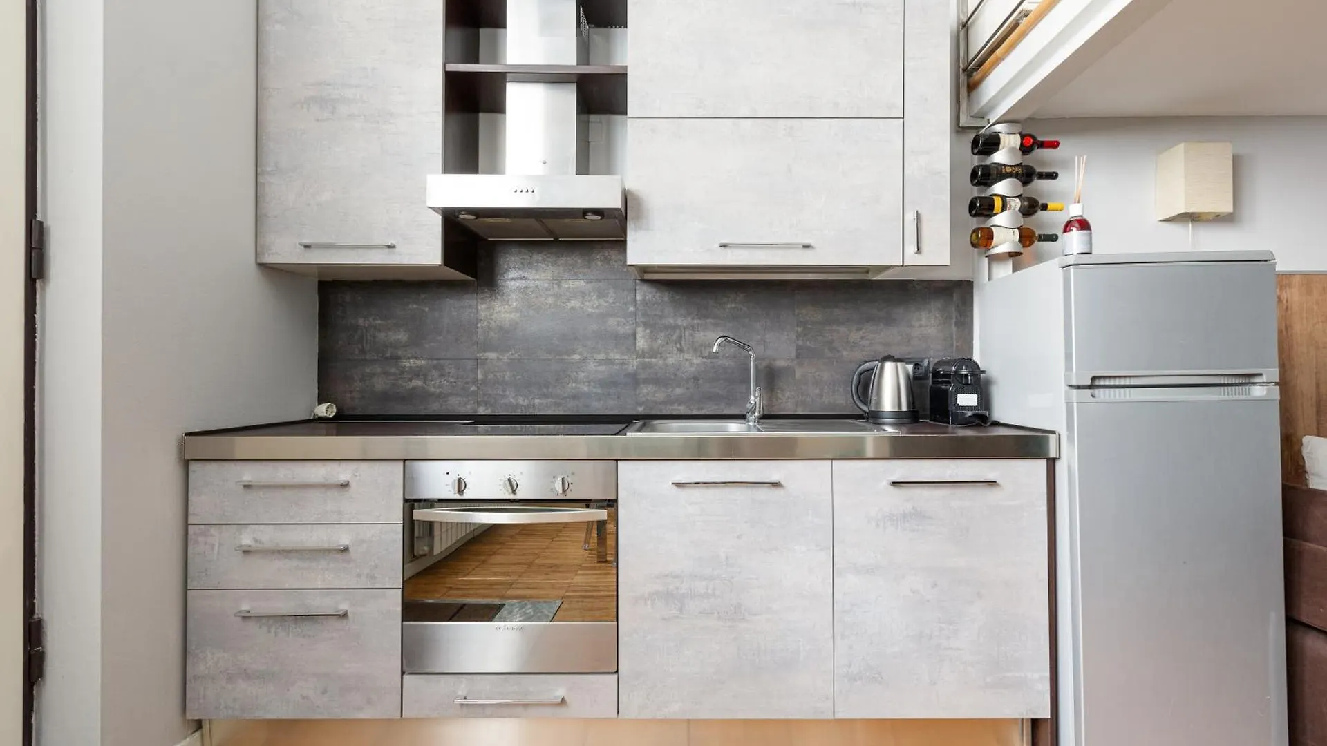 Milan - Gorla M1 Modern Studio! Italy
