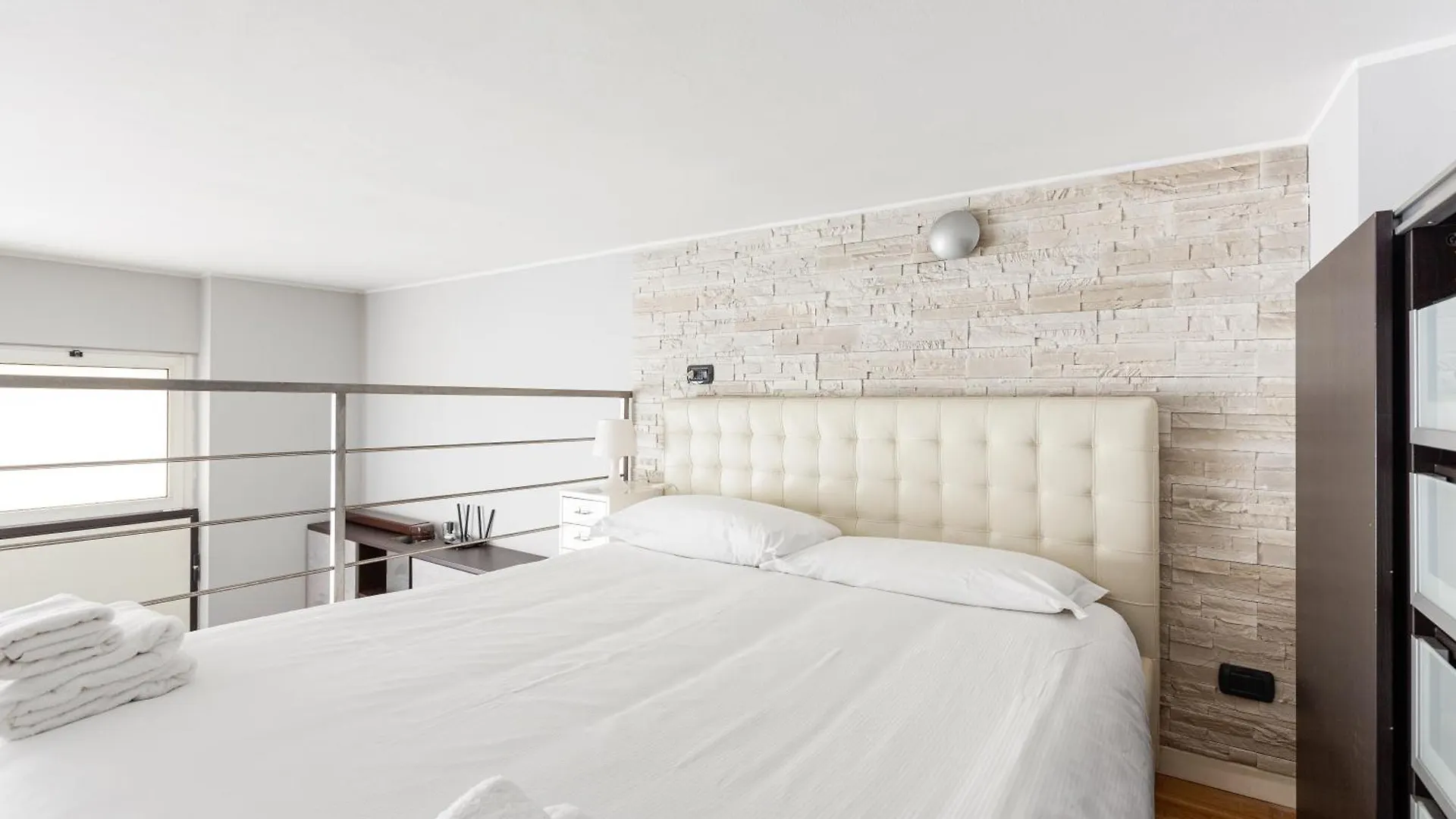 Milan - Gorla M1 Modern Studio! 0*,  Italy