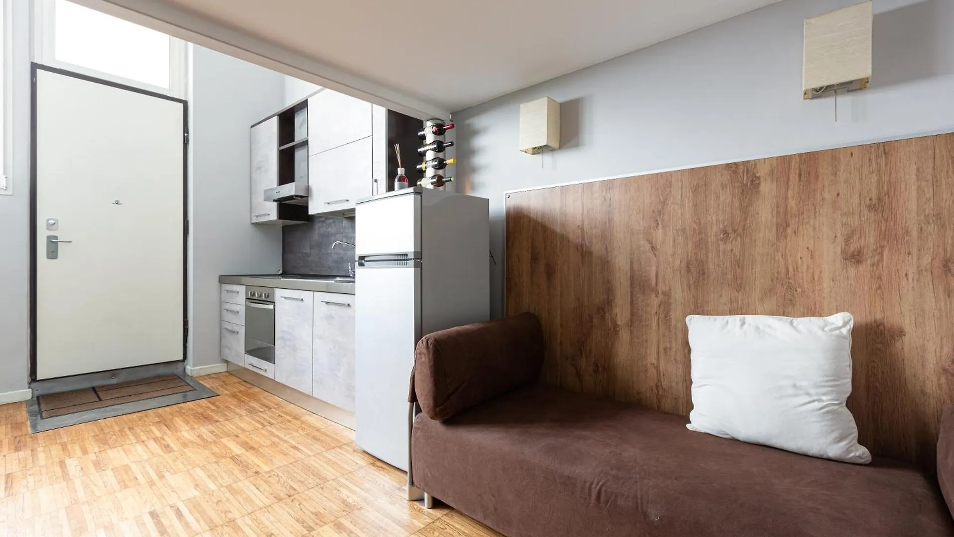 Apartment Milan - Gorla M1 Modern Studio! Italy